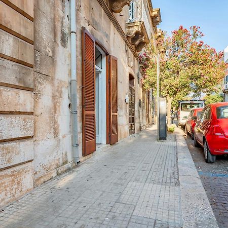 Γενος - Ghenos Apartment Остуни Екстериор снимка