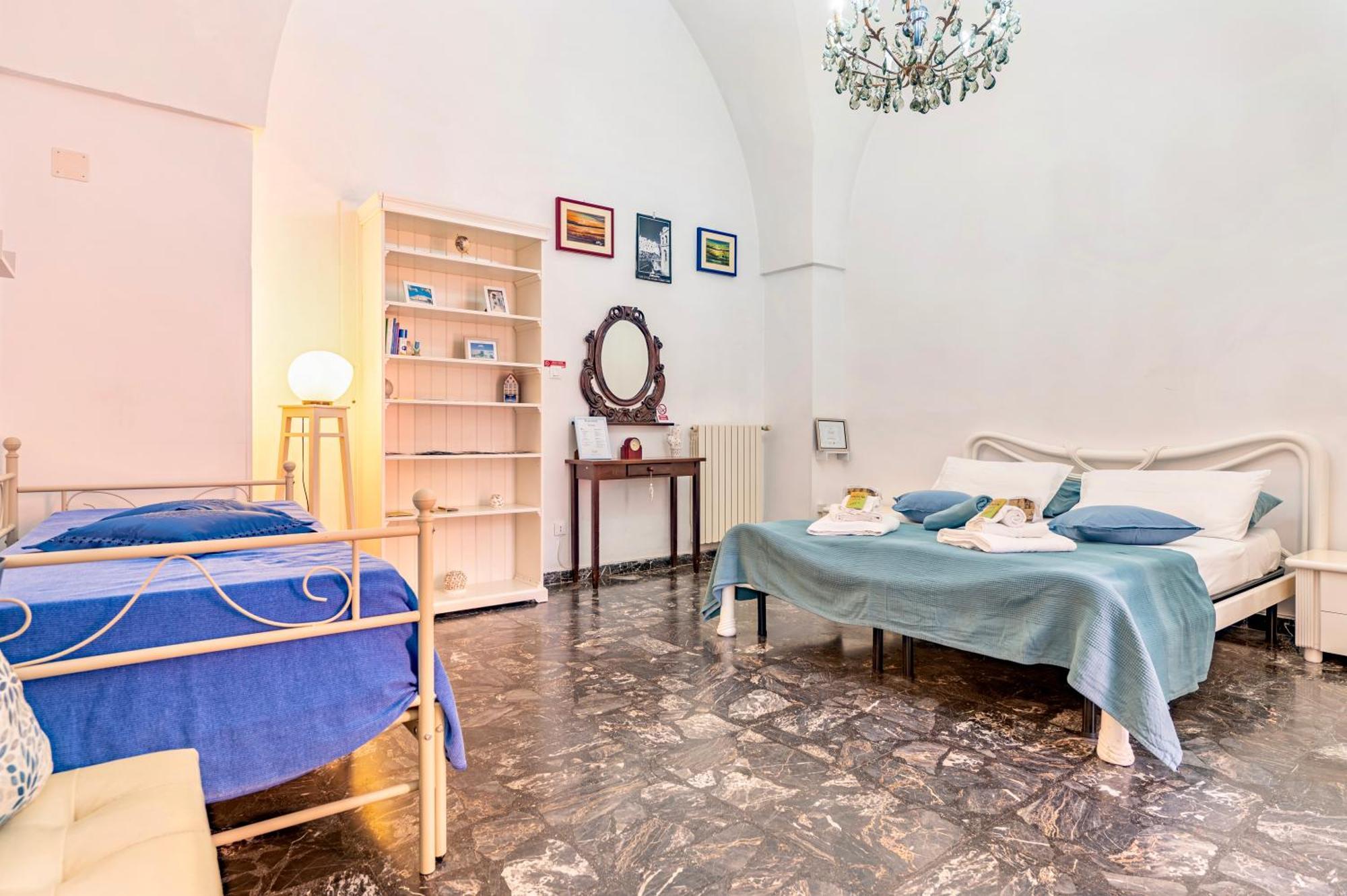 Γενος - Ghenos Apartment Остуни Екстериор снимка