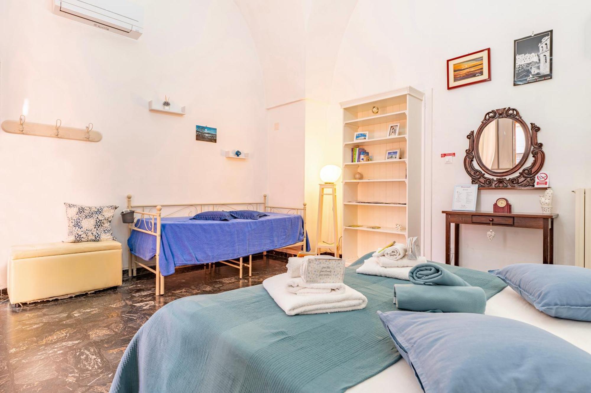 Γενος - Ghenos Apartment Остуни Екстериор снимка